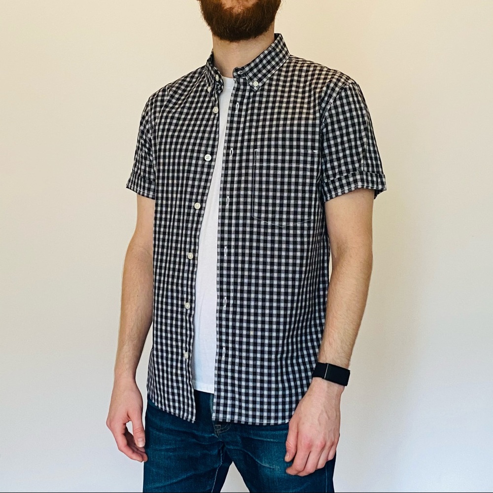 Everlane short sleeve button down